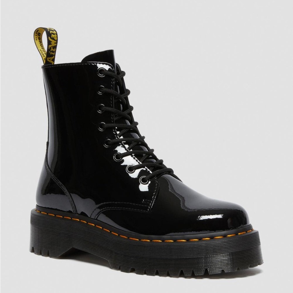 Patent Leather Platform Dr. Martens